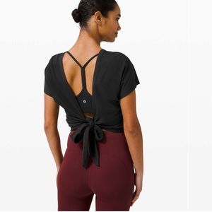 NWT It’s a tie short sleeve - size 4